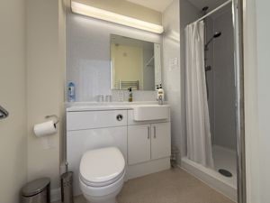Guest suite shower room- click for photo gallery